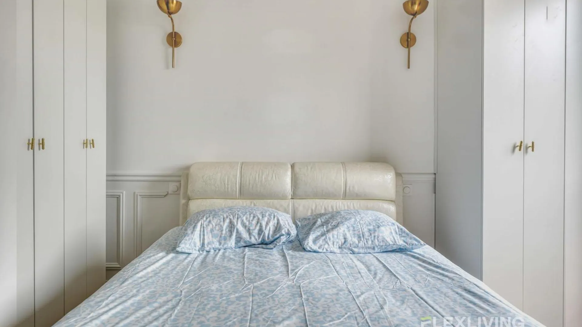 Flexliving - Whole House - Vincent Auriol Apartment Paris